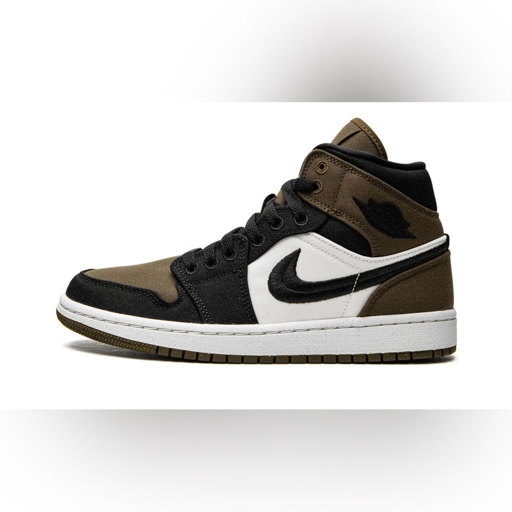 Women’s Air Jordan 1